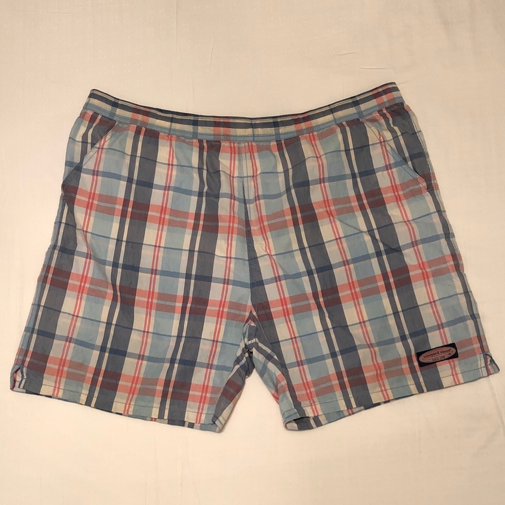 Mens Blue, Pink Plaid  Vineyard Vines Chappy Trunk - Picture 2 of 8